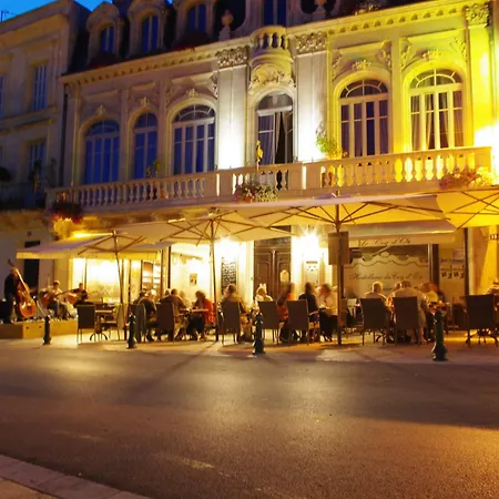 Hotel Du Coq D'or 3*